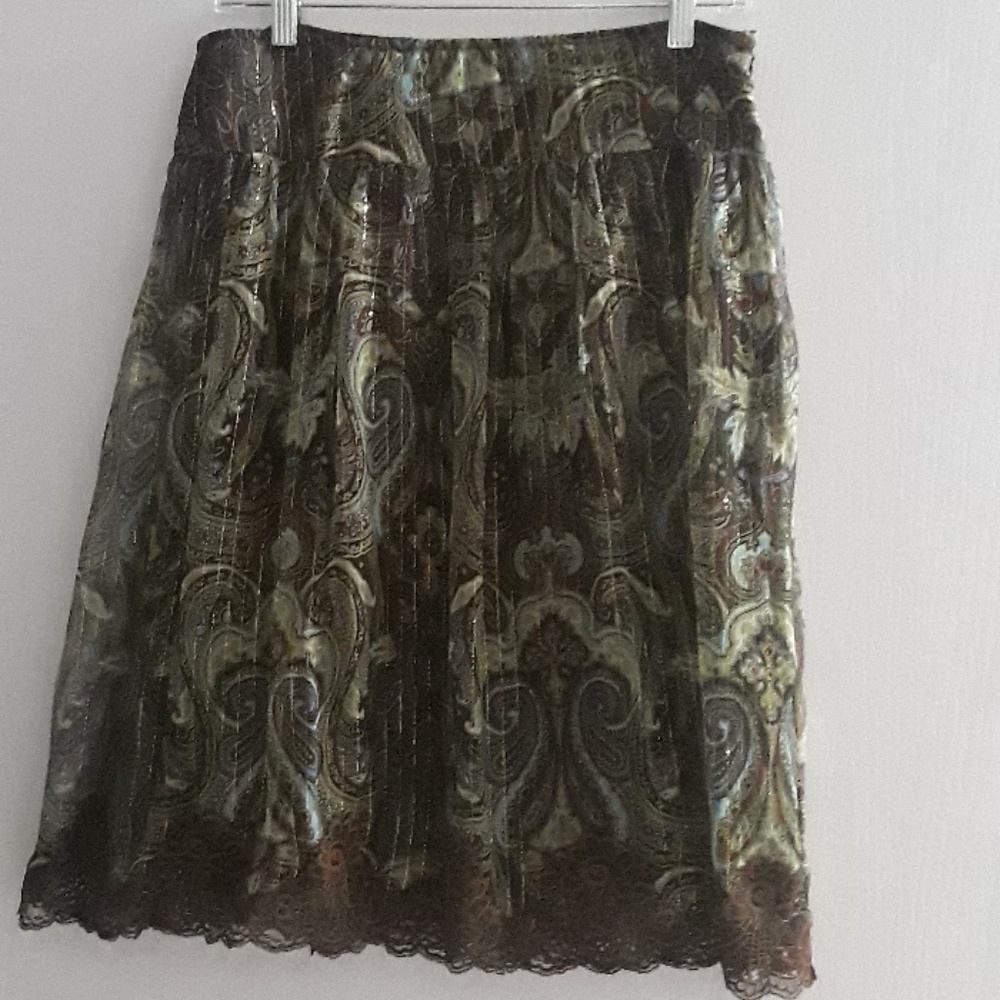 MAGGY LONDON silk skirt